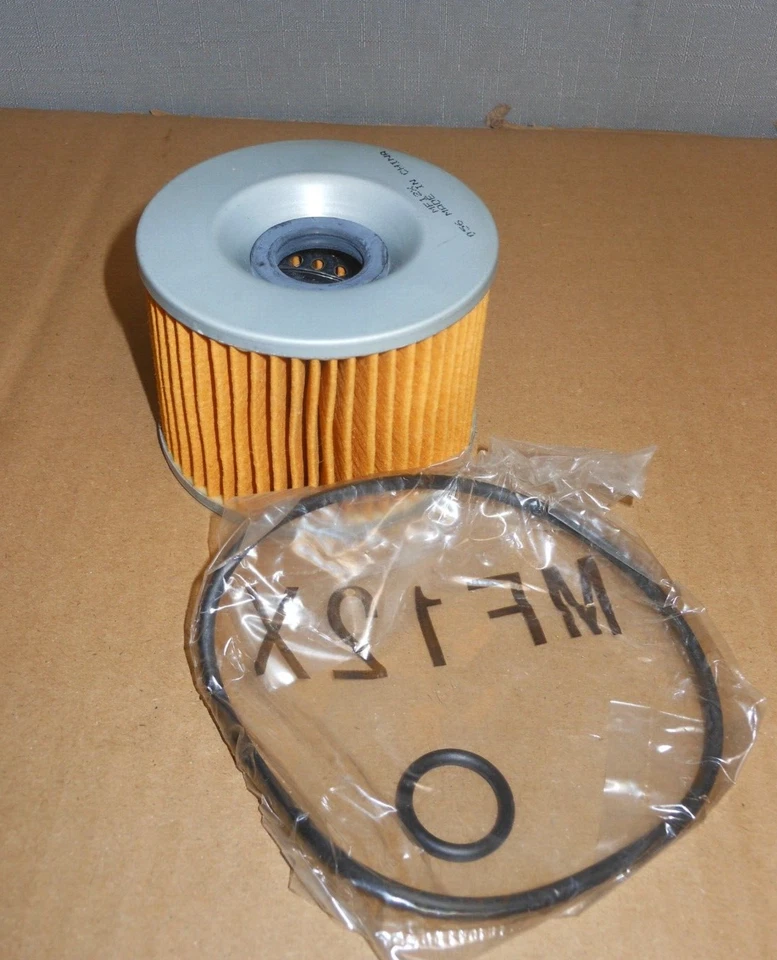 Filtro de aceite NOS Fram compatible con: Kawasaki 1974-1980 KZ400 1995-2004 Triumph CH6012 Foto 4 de 4