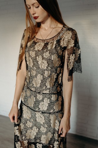 Vintage Antique 1920s 1930s Black Lace Gold Lamé Rose Evening Gown S/M - Picture 3 of 14