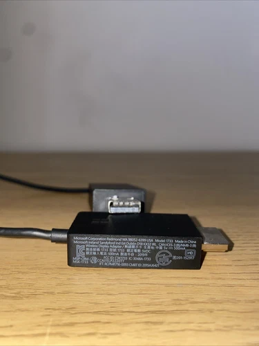 Microsoft Wireless Display Adapter (Model Number 1733)