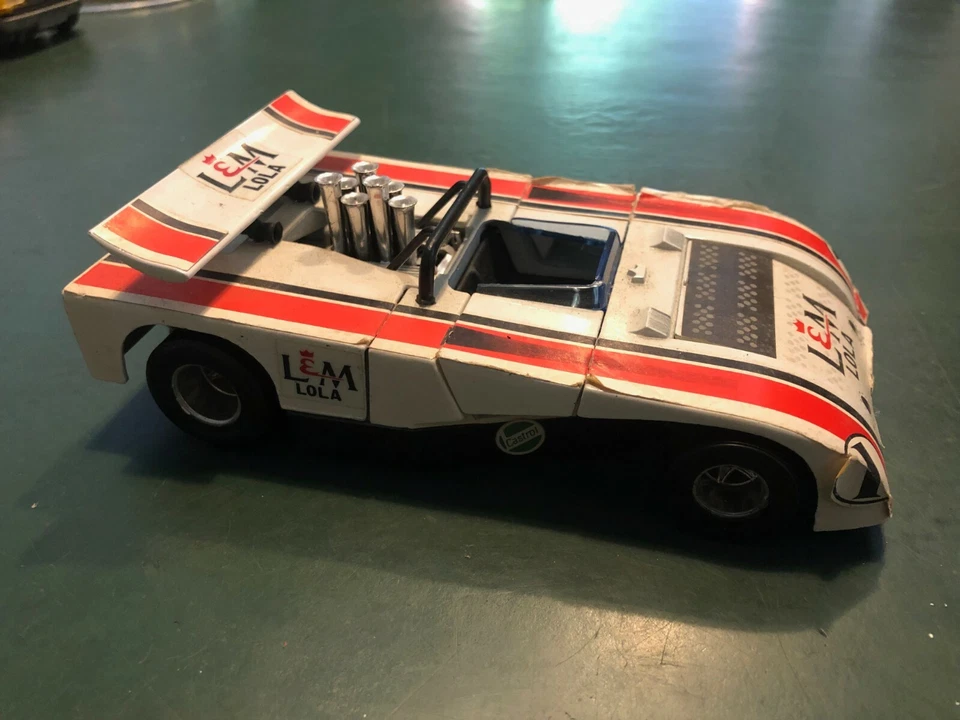 RARO MODELLINO VINTAGE POLITOYS S10 LOLA LEM 260 CAN-AM scala 1:26 Polistil - Immagine 3 di 4