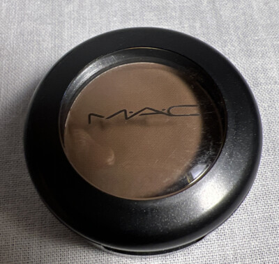 MAC *ESPRESSO* MATTE  Eye Shadow Discontinued