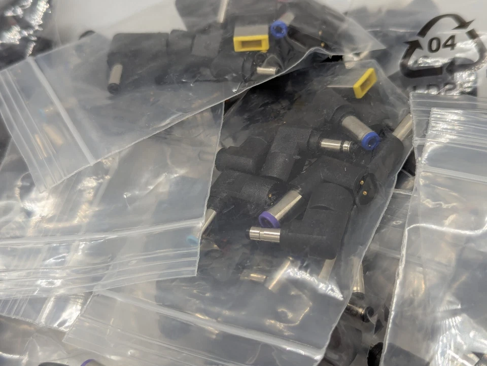 TIPS ONLY Logik universal laptop power adapter cable LNP90W24 19V 4.74A ~900g - Image 4 of 4