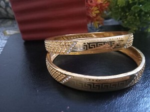 Authentic Ethnic Indian Bollywood Jewelry Gold Plated 2 PCs Bangles Set