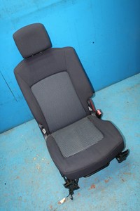 Peugeot 1007 KM Bj.08 Sitz hinten rechts Isofix | eBay