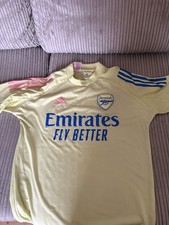 Arsenal Shirt Yellow 15-16 Years Old