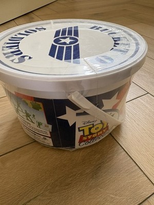 Thinkway Toys Story Bucket O Soldiers Signature Collection Action