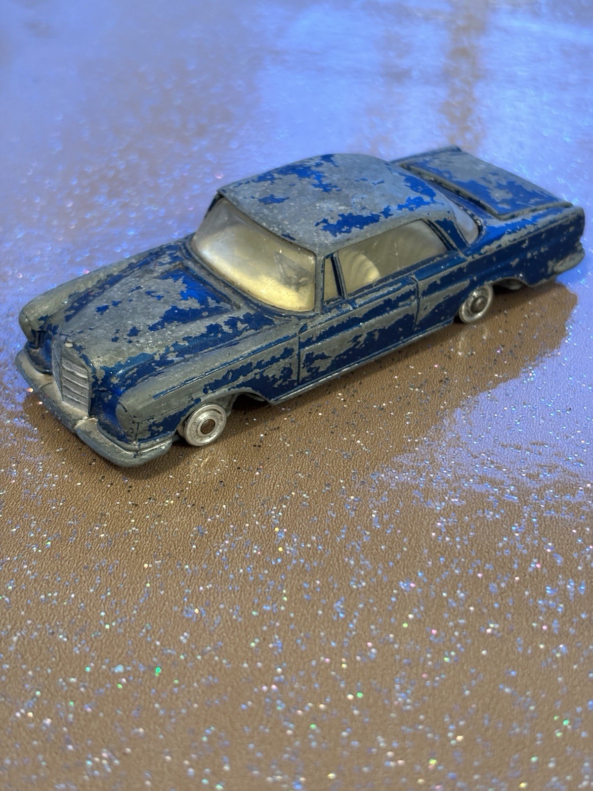 Corgi-Mercedes-Benz 220 SE Coupe No.230 (Gebraucht) in Pratteln für CHF
