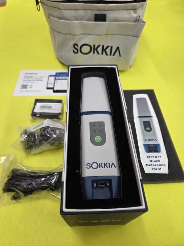 NEW SOKKIA GCX3 WITH SOFT CASE TOPCON RECEIVER OAF, BDS B1/B2 OAF, GALILEO OAF