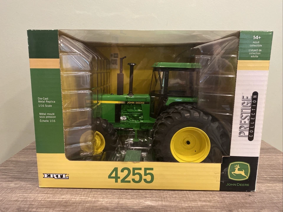 ERTL PRESTIGE COLLECTION JOHN DEERE 4255 TRACTOR NEW IN BOX 45543 - Image 2 of 4