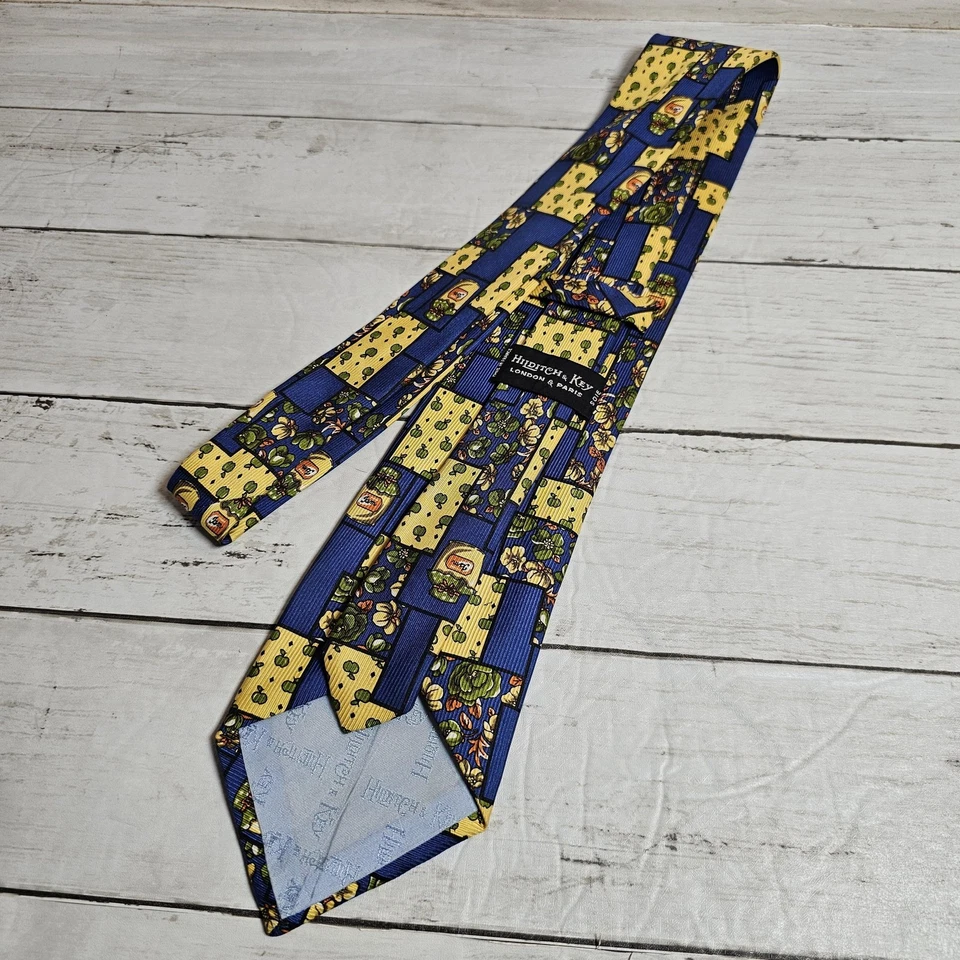 Corbata Hilditch & Key para hombre azul amarillo novedad tarros mermelada manzanas floral hecha en Francia Foto 3 de 4