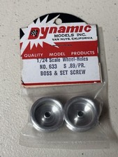 Dynamic 1/24 633 Aluminum Dish Wheels Non-Threaded Axle Boss Set Screw NOS