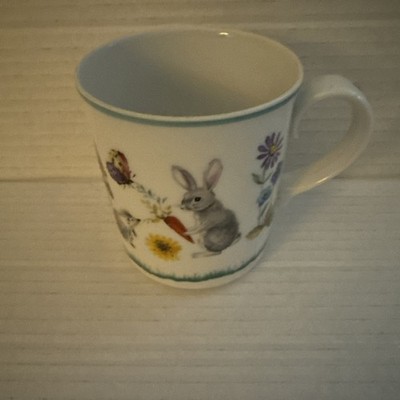 Royal Worcester ''A Skippety Tale'' Tea Cup Mug Porcelain England 1970 Easter VTG