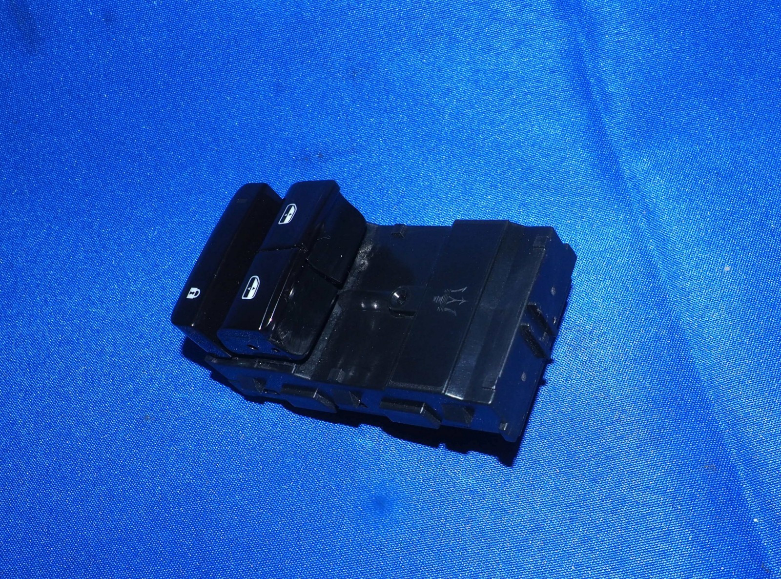 2022-2026 Maserati MC20 MCPura Center Console Window Switch Tested OE Nice Shape