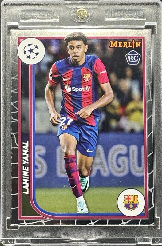 Lamine Yamal ROOKIE RC  TOPPS CHROME CARD SPAIN