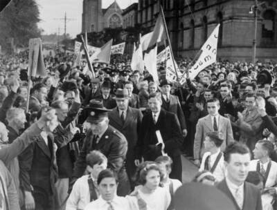 Irish statesman Eamon de Valera arrives Kingston County Dubli- 1932 Old Photo