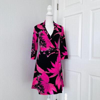 NWT Julie Brown Print Jersey Wrap Dress Stretch Pink Black Floral Size P