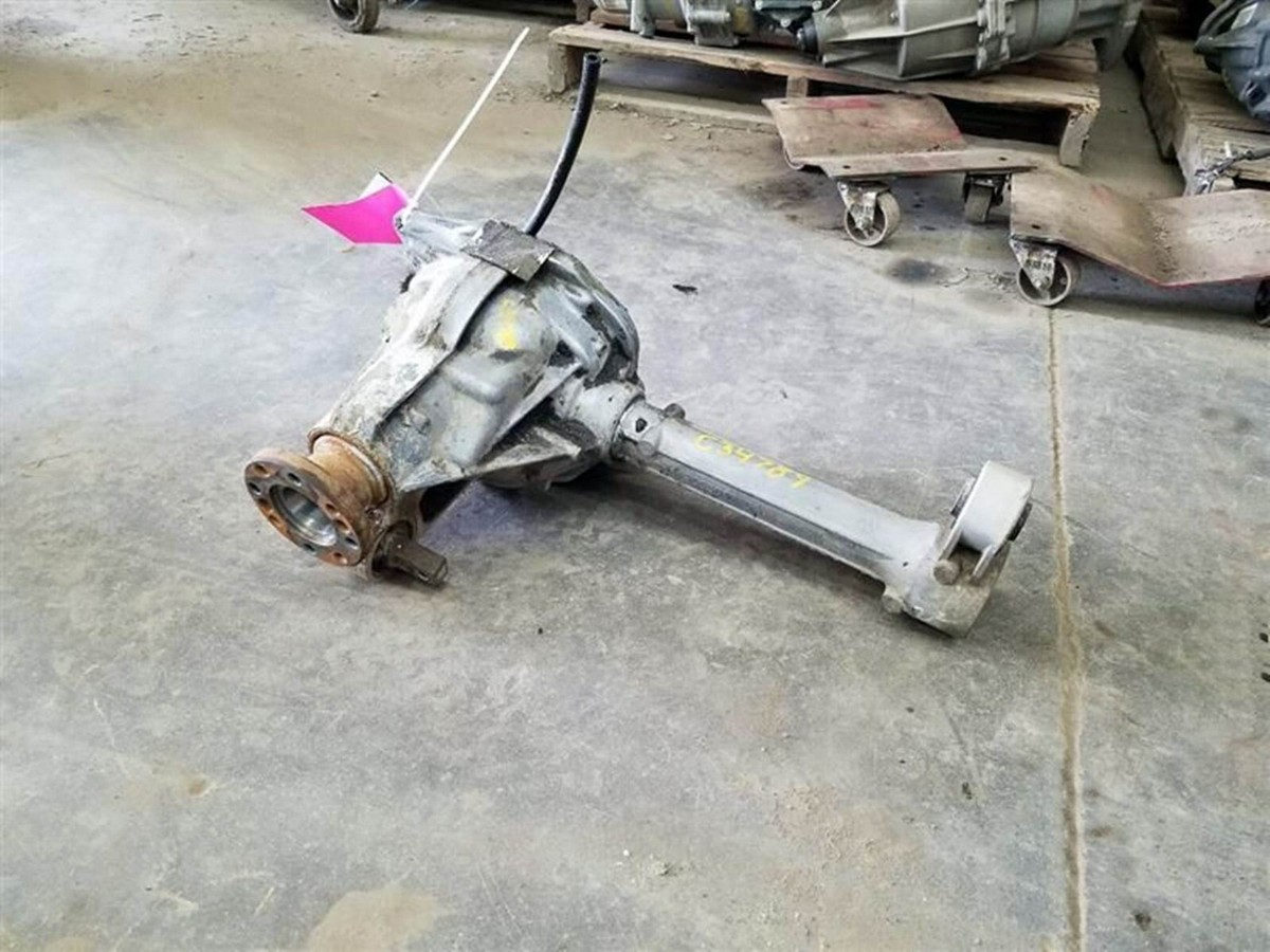 2008-2012 Jeep Liberty Front Axle Differential Carrier 3.73 Ratio