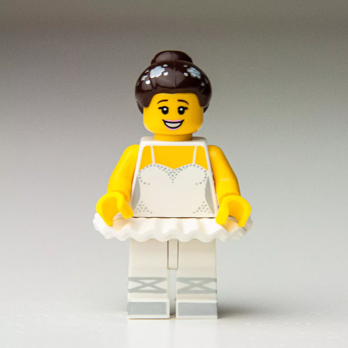 NEW LEGO MInifigure Series-15 71011 - Ballerina col237 Retired