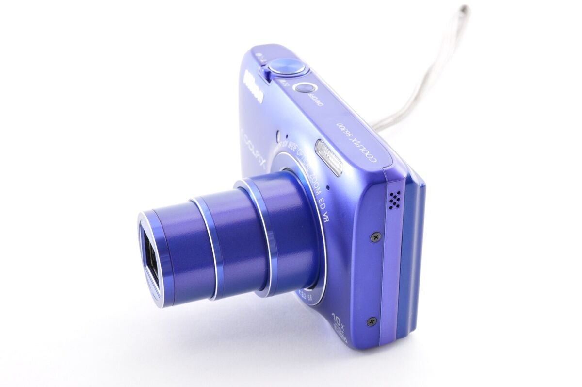 Nikon Coolpix S6300 Stylish Blue Exc+5 16.0MP Digital Camera Nikon Coolpix S6300 Stylish Blue Exc+5 16.0MP Digital Camera