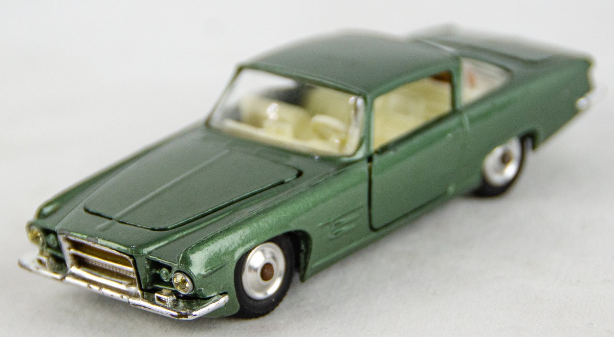 CORGI コーギー　ミニカー　GHIA L6.4 WITH CHRYSLER Vintage Corgi Toys Ghia L.6.4 Chrysler Engine Diecast Model