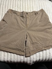 Old Navy Men's Kaki Shorts Size 2X