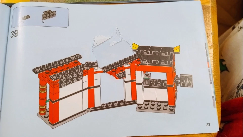 LEGO 40429 LEGOLAND Ninjago World, photo 3 of 5
