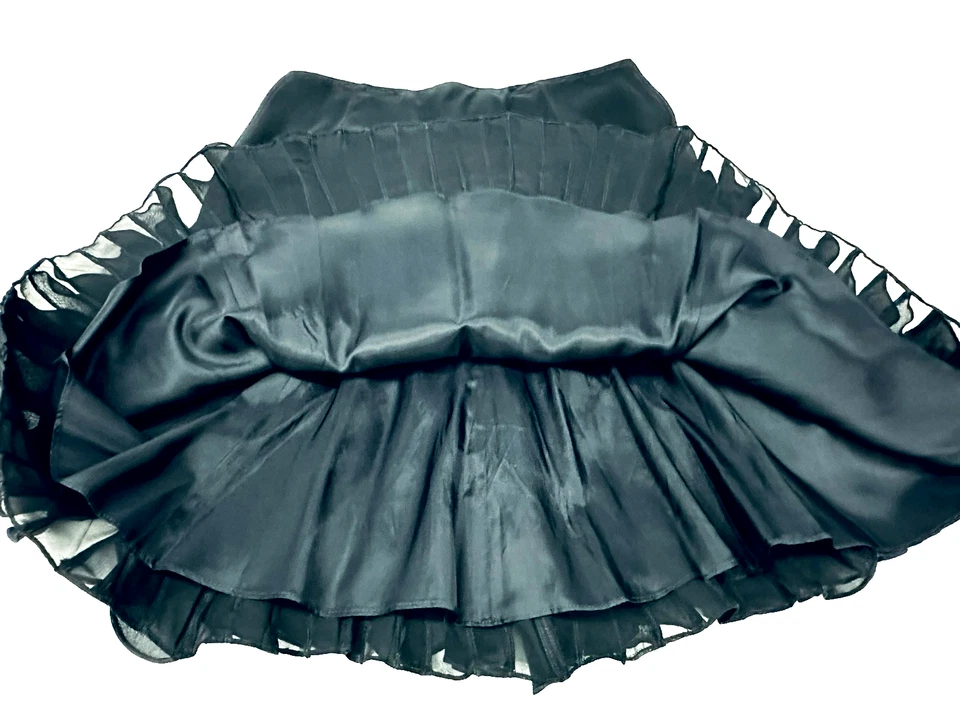 Falda Rickie Freeman Teri Jon 100% Seda Flutter Línea A Cremallera Negra Mate Atlas 8 Foto 2 de 4