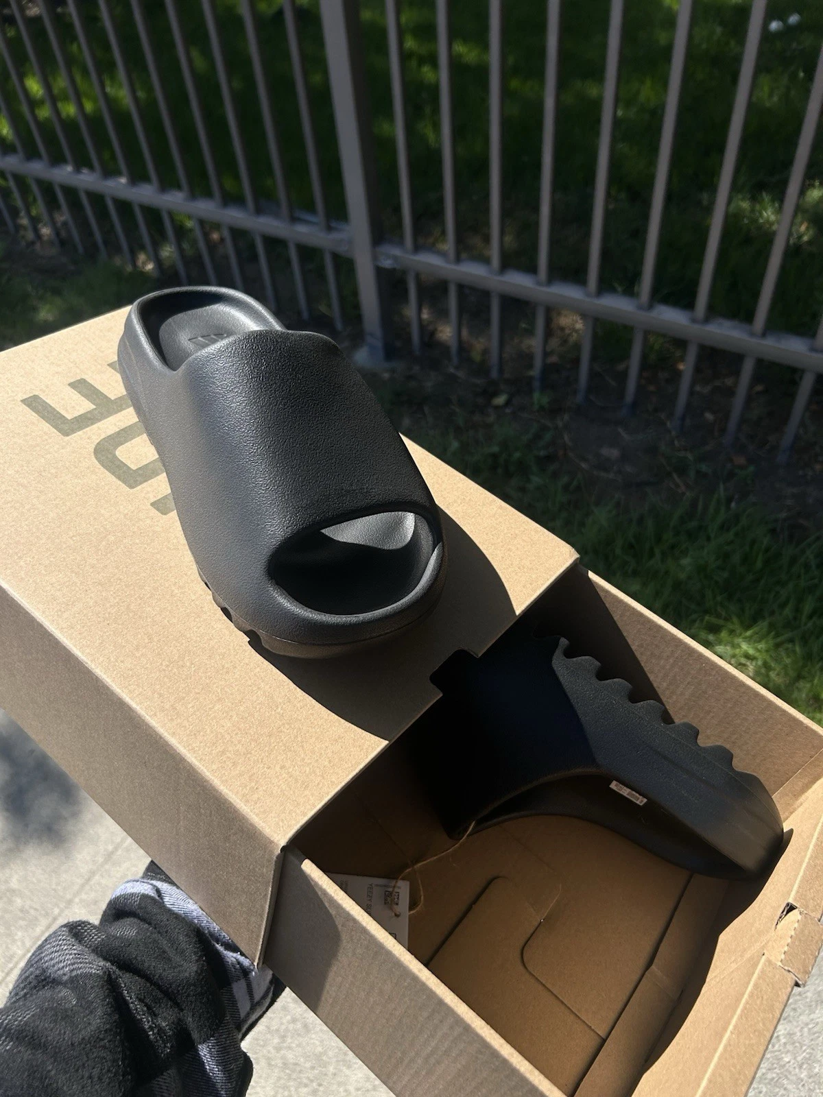 Adidas Yeezy Slides Onyx Uomo Taglia 10M US