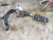 (LOCAL PICKUP ONLY) Passenger Right Front Knee Fits 15-18 SEDONA 1671091