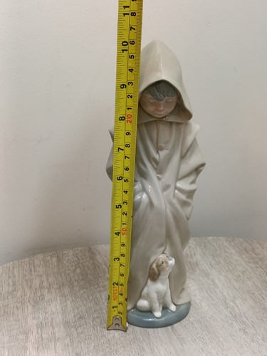 Nao by Lladro Pottery - Hooded Boy With Dog VGC Vintage - Picture 15 of 15