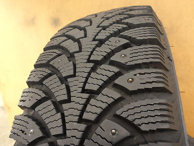 1 Stück 215/70 R16 Nordman Suv Winterreifen 9mm! 100T Sale