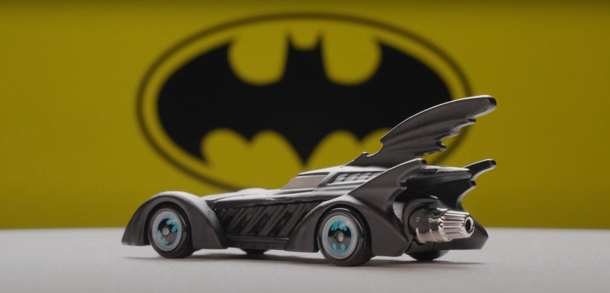 Hot Wheels Premium Batman Forever Batmobile Pop Culture Kids