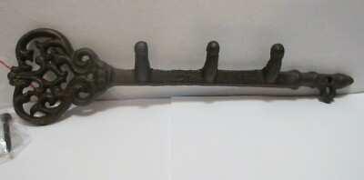 NEW Comfify Decorative Wall Mount Key Holder Rack Rustic Brown Vintage Key Shape