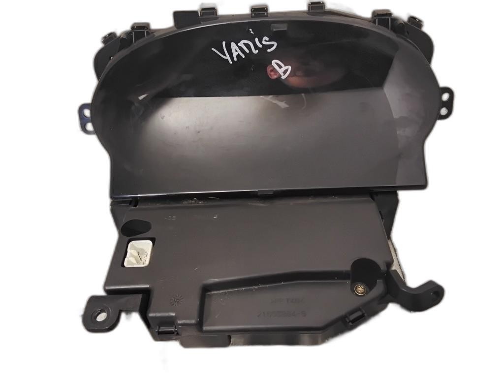 QUADRO STRUMENTI CONTACHILOMETRI PER TOYOTA Yaris Serie 21655864-5 (03>05)