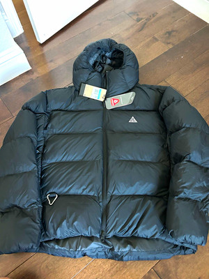 Nike ACG Lunar Lake PrimaLoft Jacket Black Summit White FV8909-010 Men's Size M