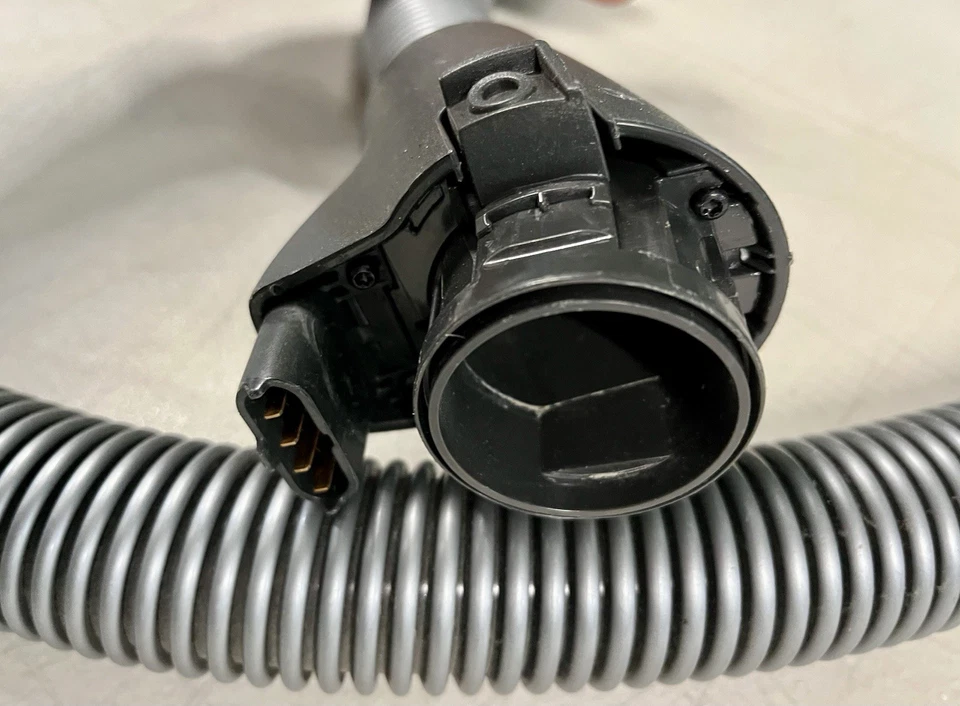 Mangueira elétrica MIELE SES131 com controles de velocidade variável - Funcionamento testado - Imagem 3 de 4