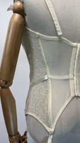 AGENT PROVOCATEUR RARE SEXY VINTAGE CREAM LOVE BASQUE CORSET SIZE 95E