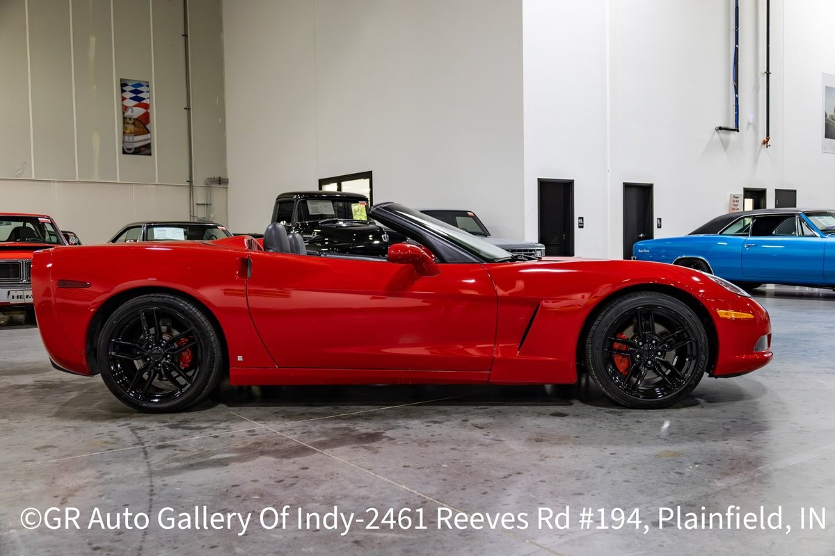 2006 Victory Red Chevrolet Corvette   | C6 Corvette Photo 7