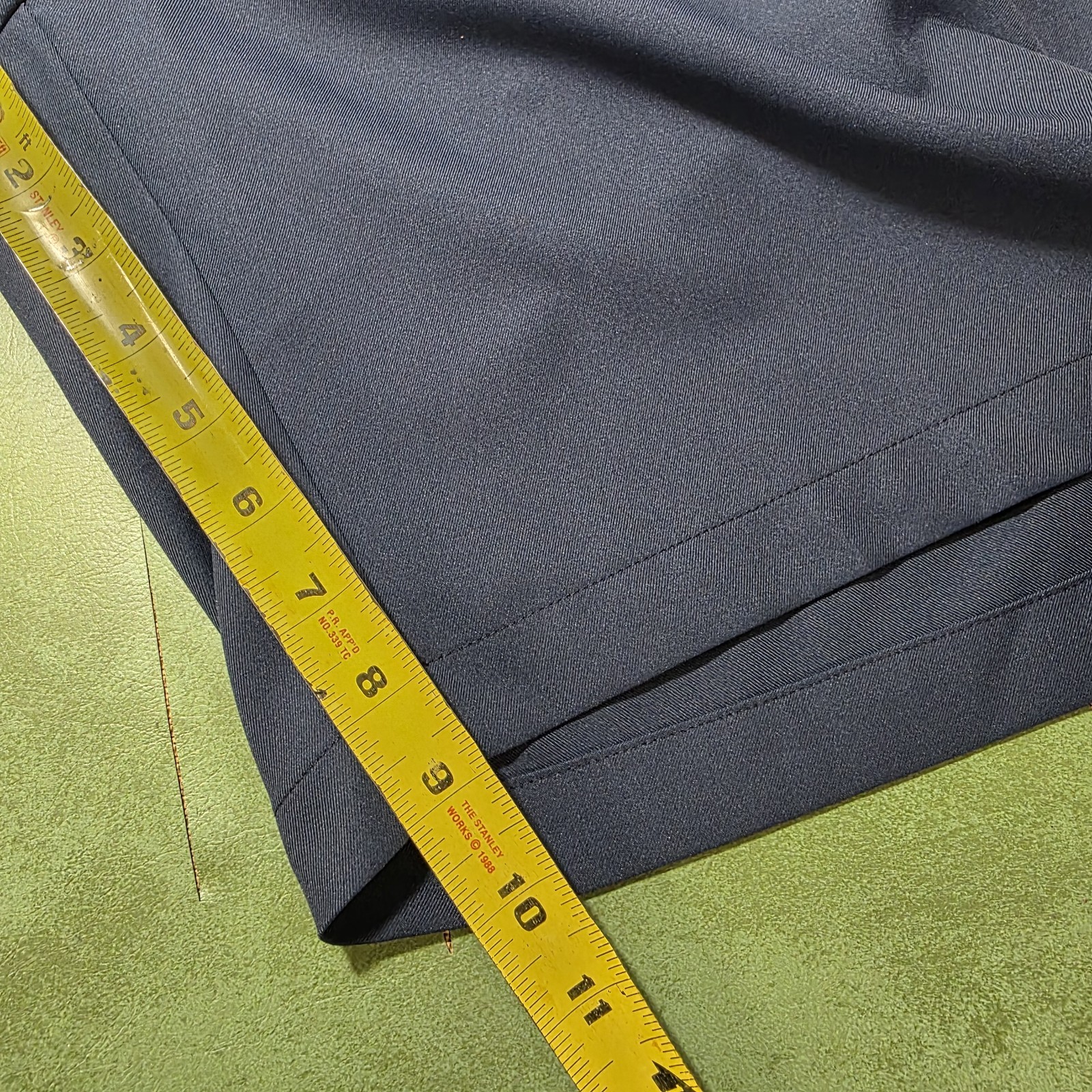 Peter Millar Salem Drape Performance Golf Shorts … - image 10