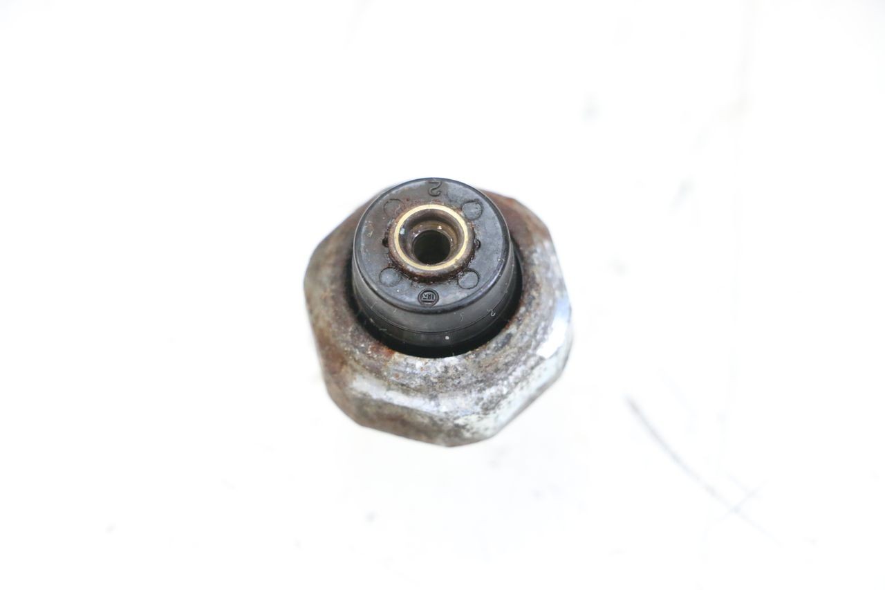 SENSOR PRESION ACEITE - SUZUKI SV S 650 (1999 - 2002)