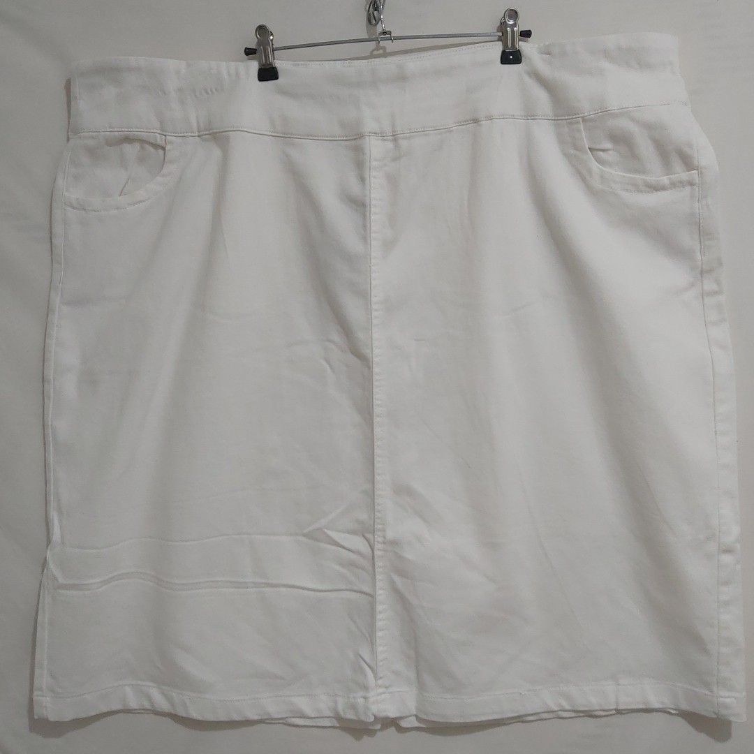 Autograph White Denim Skirt Size 28 Stretch Waistband 4 Pockets NWT