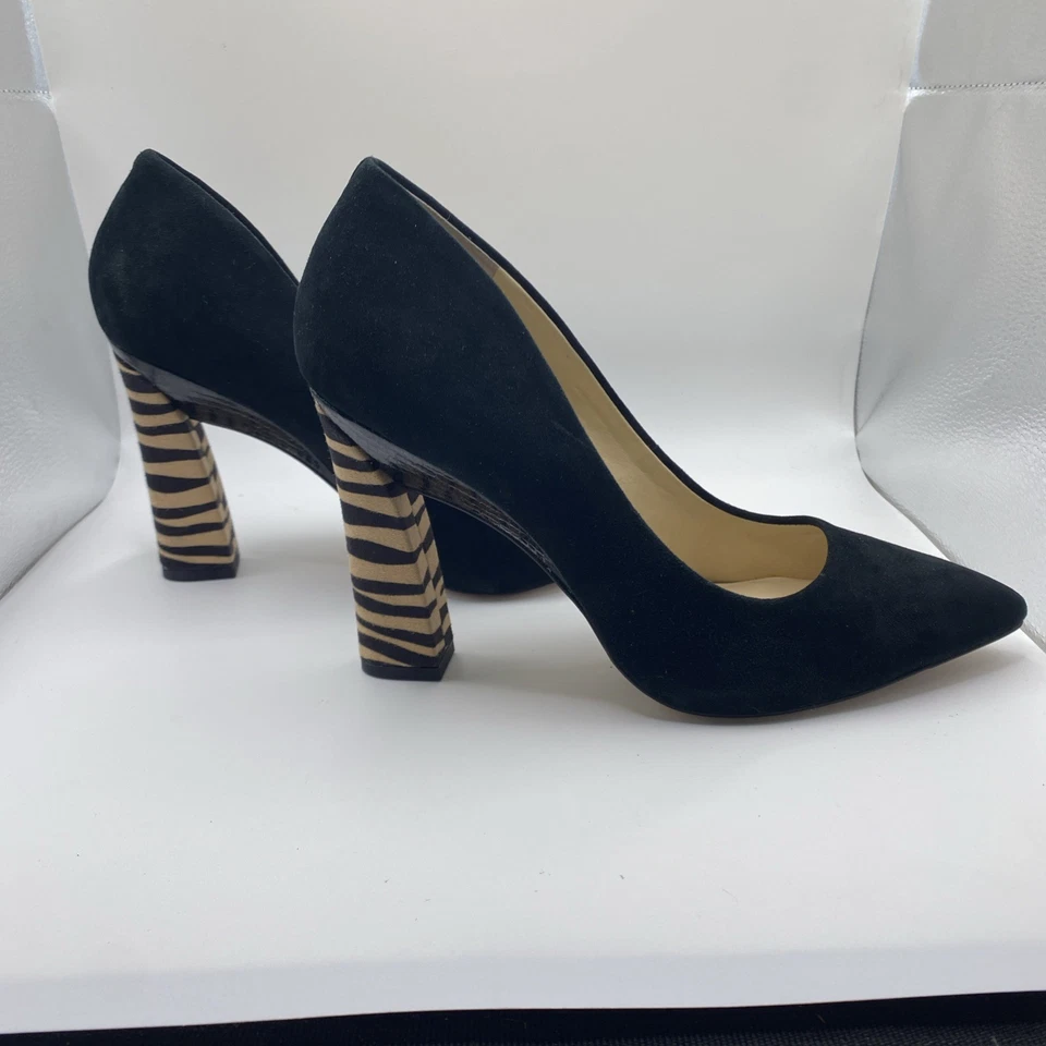 Zapatos de salón Jessica Simpson de gamuza negra con tacón ancho - talla 8M Foto 2 de 4