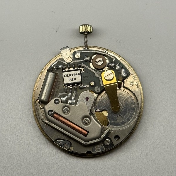 Certina Quarz Rohwerk ETA 940.111 + Certina Zifferblatt