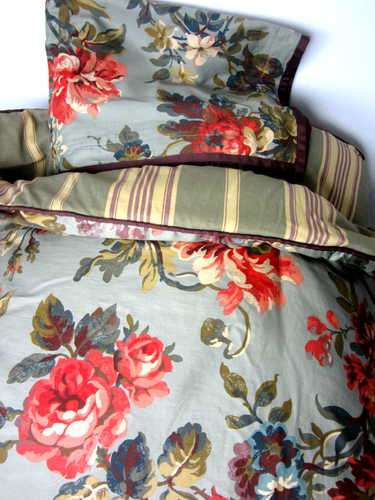 Ralph Lauren CHAPS HOME Brittany QUEEN Size Comforter 2 Piece Set Floral/Stripe - Picture 4 of 7