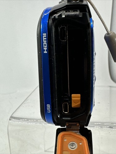 Fujifilm FinePix XP65 Camera (**For PARTS OR REPAIR) (***DOES NOT TURN ON***) - Picture 16 of 18