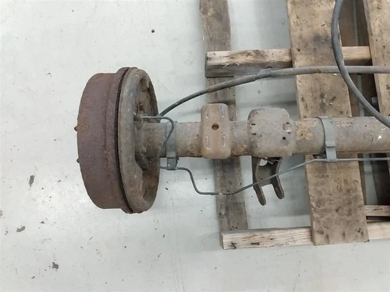 Silverado Sierra 1500 后端轴托架差速器差异 4x4 适合 2007 - 2013 — 第 3/4 张图片