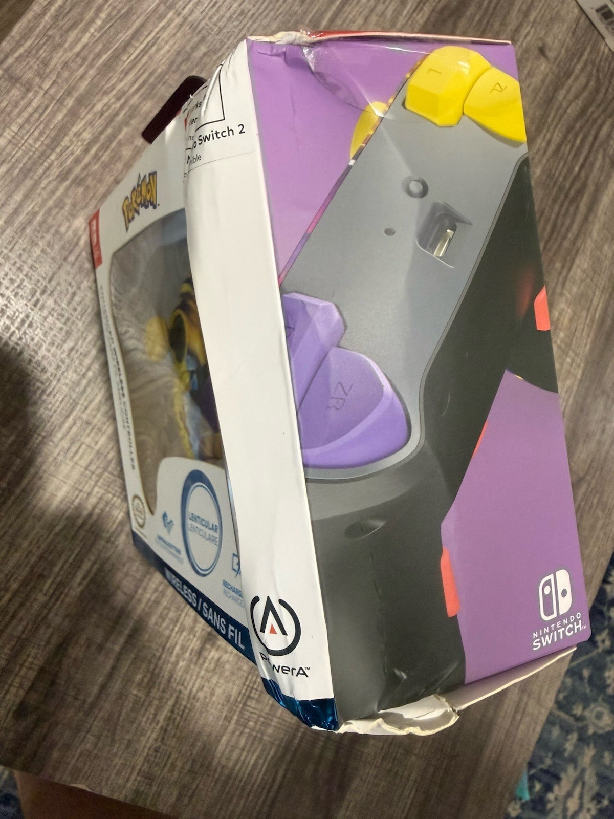 Controller Nintendo Switch - Pokémon Pikachu vs Gengar - scatola lenticolare danneggiata foto 2