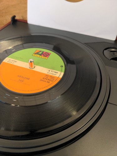 YES - Don't Kill the Whale - VG+ 1978 7" Vinyl Single - Abelene Mispress K11184 - Picture 10 of 12