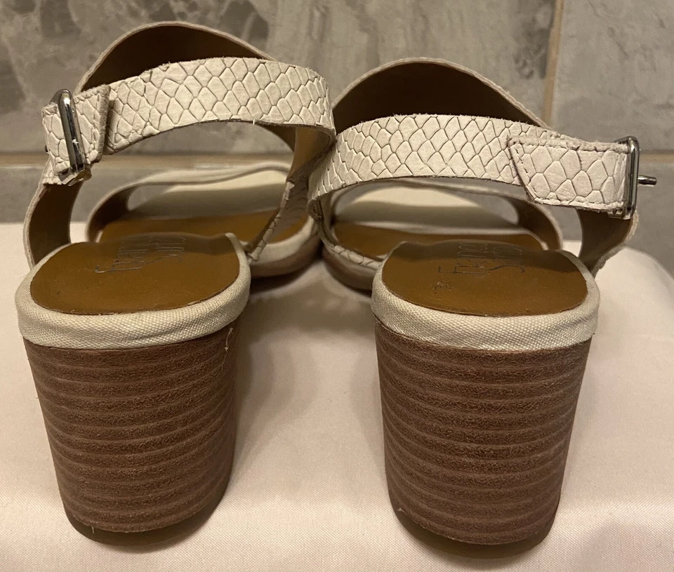 Sandalia de tacón para mujer Franco Sarto Foto 4 de 4