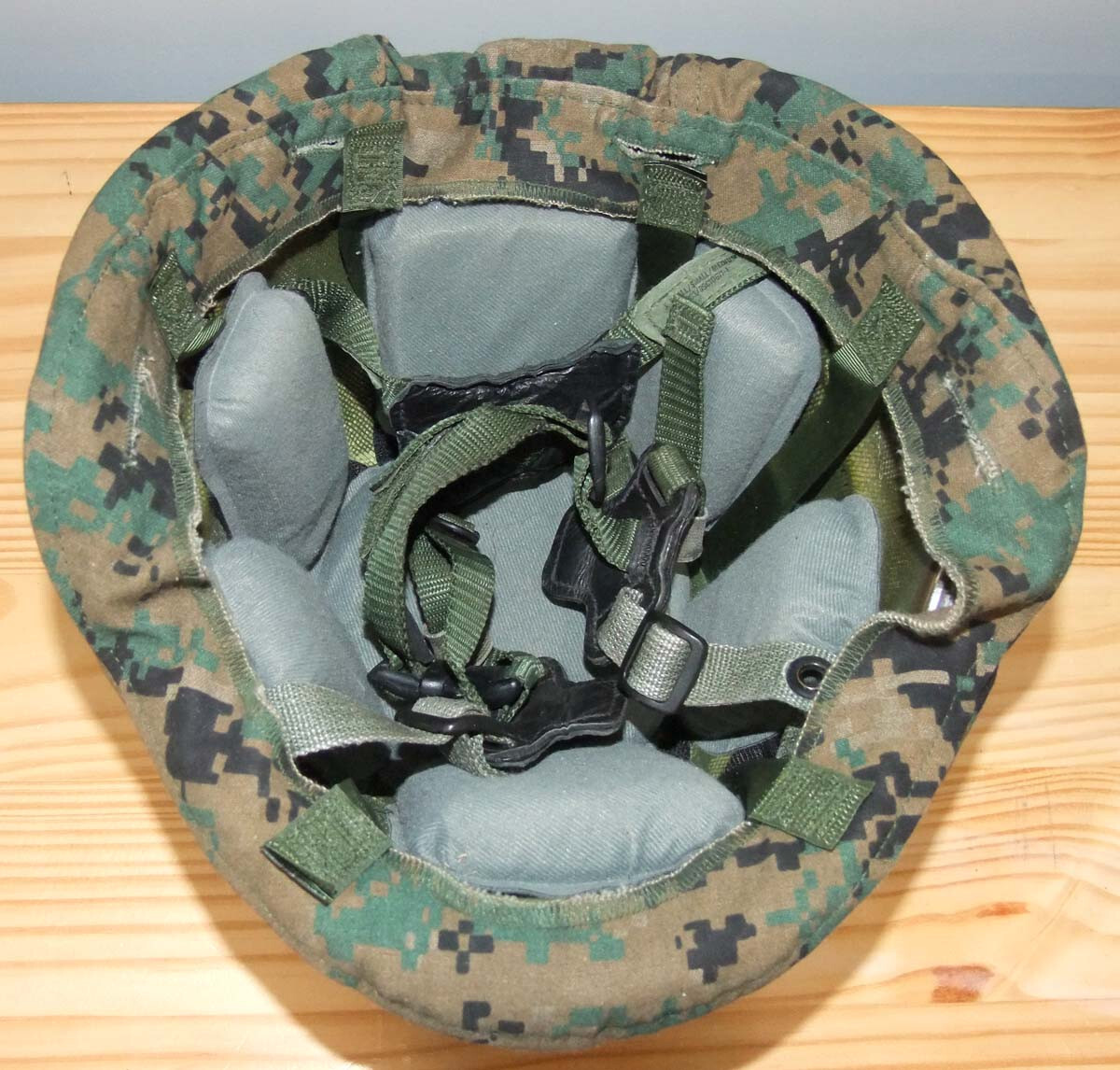 米海兵隊 マーパットリバーシブルカバー LWHヘルメット等 米海兵隊 マーパットリバーシブルカバー LWHヘルメット等 ≪USMC